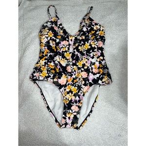 One piece brand new swim suit